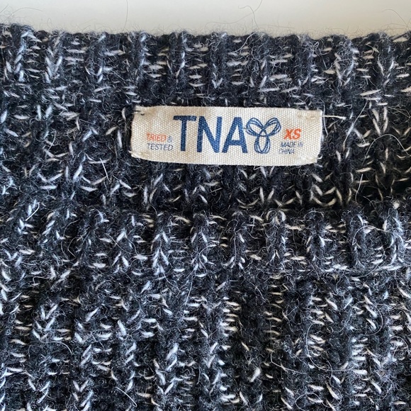 Aritzia ~ TNA Grouse Marled Knit Wool Sweater - Picture 2 of 9